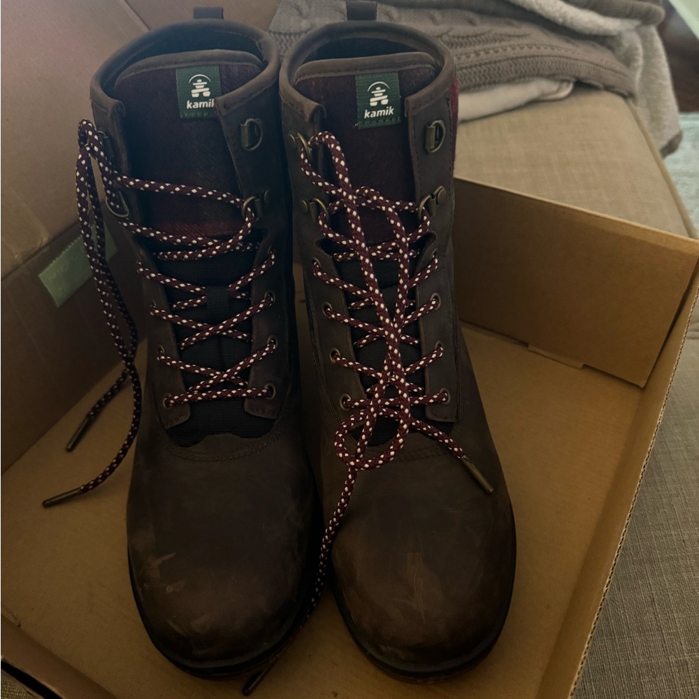 Kamik hiking boots